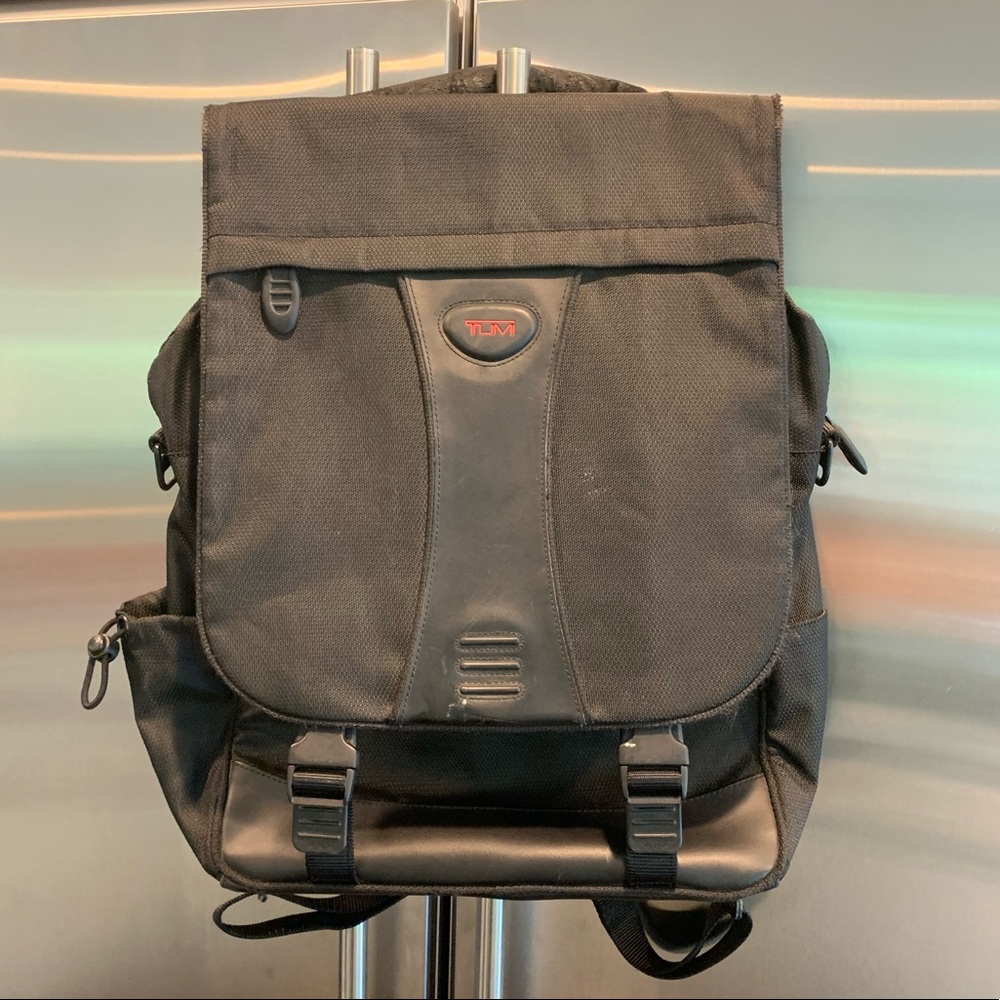 TUMI 589C BLACK NYLON & LEATHER BACKPACK BAG